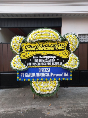 Papan Bunga Duka di Selemadeg
